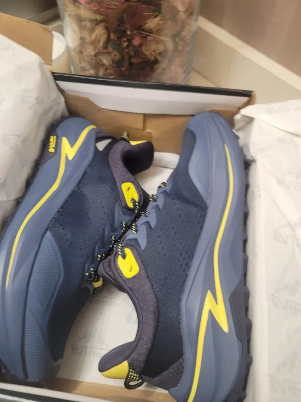 NORTIV 8 Men's Wide Toe Box Running Shoes Sneakers Sz 8.5 New Navy Blue